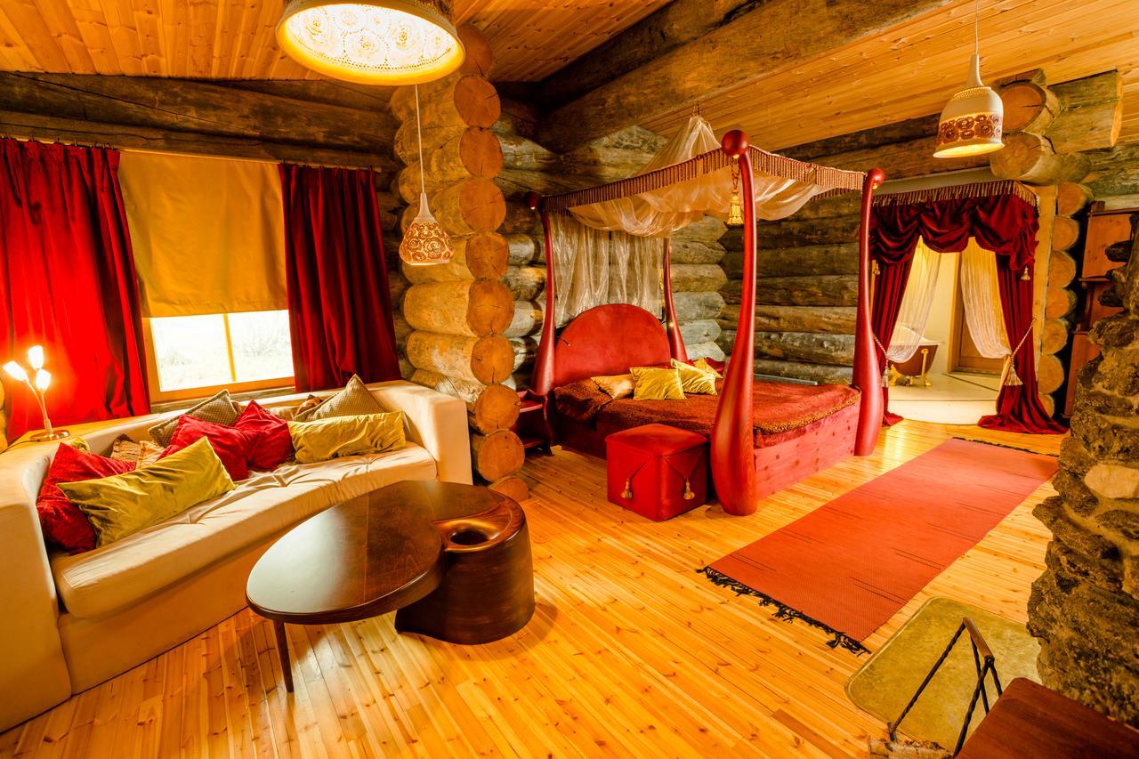 Kakslauttanen Arctic Resort - Igloos And Chalets Saariselka Esterno foto