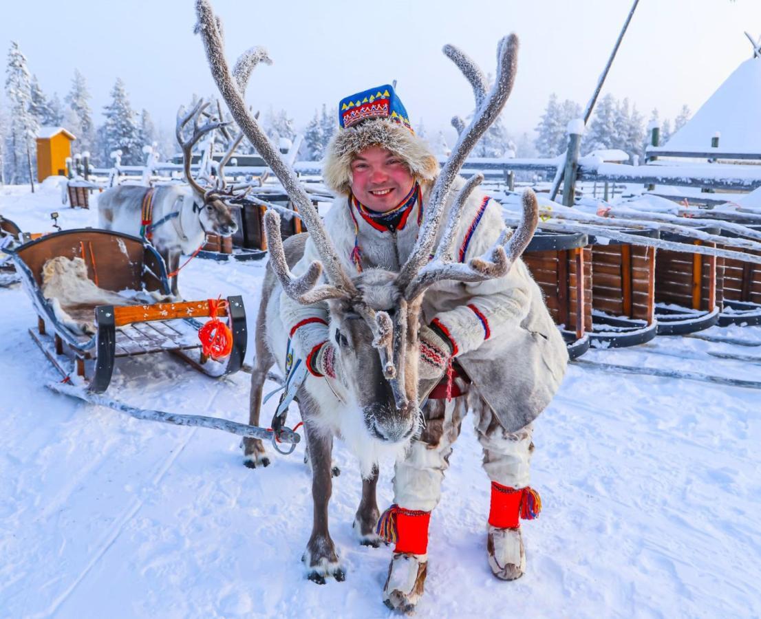 Kakslauttanen Arctic Resort - Igloos And Chalets Saariselka Esterno foto